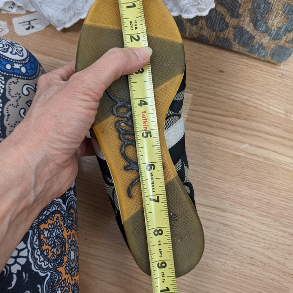 Coach EUC Joss sneakers 6 black logo C - Picture 3 of 16